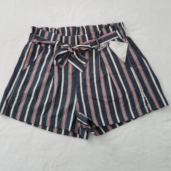 Urban Outfitters Pants - Harmony + Havoc Paper Bag High Waist Short's